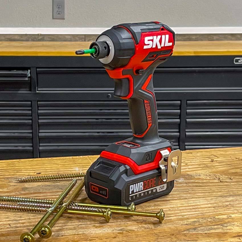 Best Cordless Drill/Impact Driver Combo Kit Under $200: A Buyer's Guide