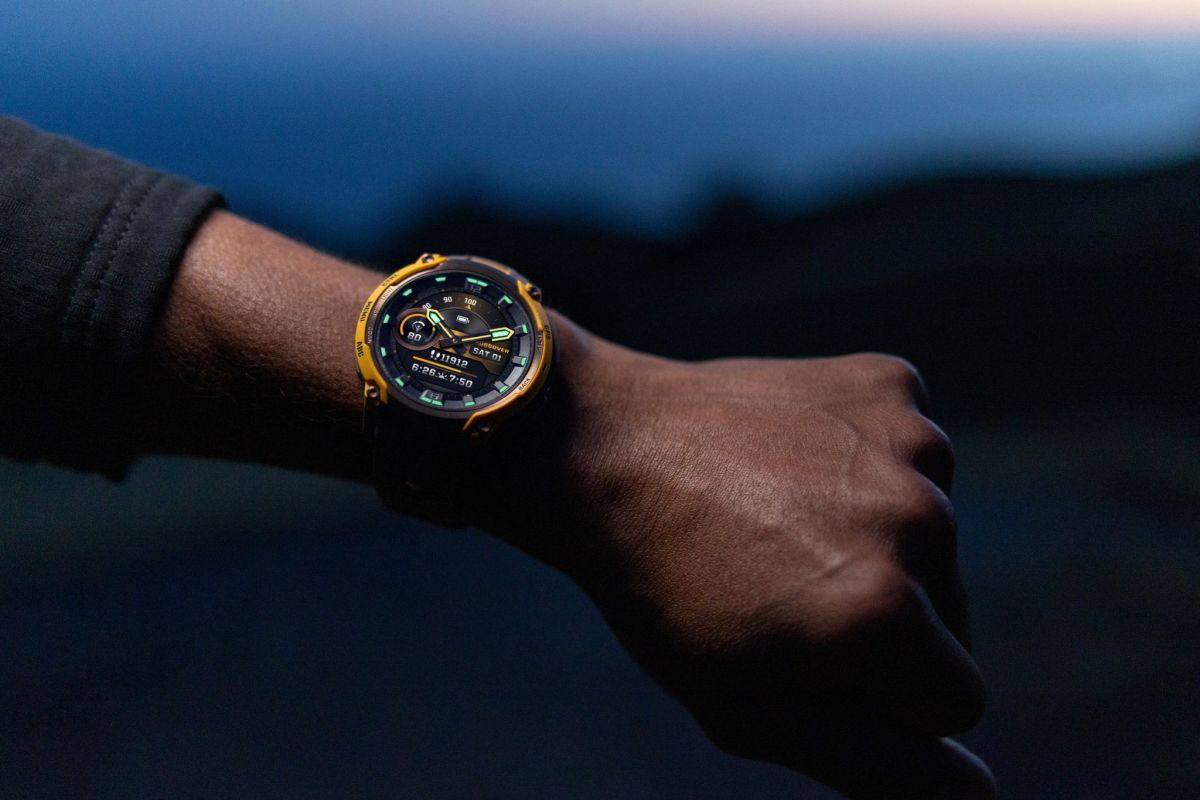 Best Rugged Smartwatch for Men (2026 Buyer's Guide)